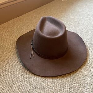 Renegade cowboy hat, size 7 1/4